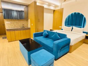 Hotel Four Season - Gomtinagar - Lucknow