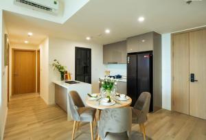 Homie Apartmant l Vinhomes Grand Park