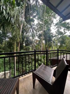 Bakamuna Coliving Villa near Hiriketiya