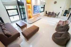 Villa Aruna Kolam Renang Private