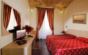 Quadruple Room room in Hotel Campidoglio