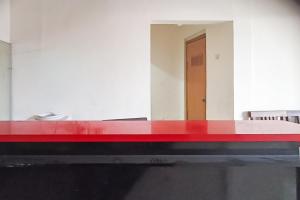 RedDoorz Syariah Near STEKOM Semarang