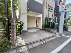 Nishiikebukuro 4-6-9