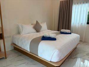 Pinky Bungalows Resort & Villa