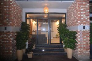 Aarush Hotel & Resort