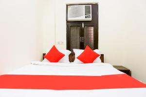 Hotel Green High - Laxmi Nagar Metro Gate No 5