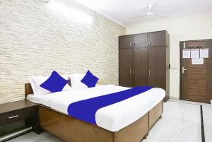 Hotel Green High - Laxmi Nagar Metro Gate No 5