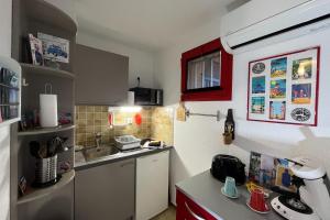 The Little Arbanais Ideal studio near the sea