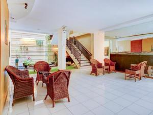 OYO Flagship 90425 Hotel 22