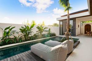 Corinne Stunning 3 BR Private Pool Villa ZN442