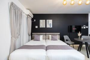 jadecourt Shikanjima