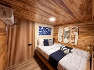 Phinisi Shared Boat Komodo