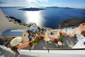 Kavalari Hotel Santorini Greece