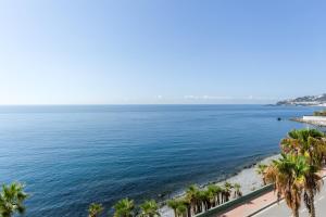 Epsilon 2 4f primera línea de playa