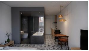 Hanoi Trainstreet Hoan Kiem- Calm Homestay