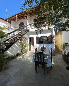 Pé na areia, Braga Cabo Frio