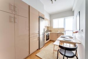 Urban Grace - In the Heart of Athens