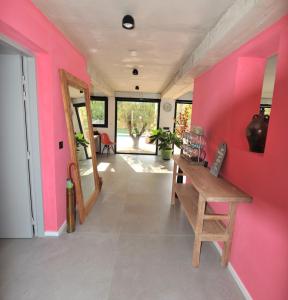 Villa 6 personnes, classée 5 étoiles, avec piscine et spa