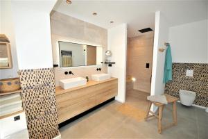 Villa 6 personnes, classée 5 étoiles, avec piscine et spa