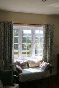 3-bedroom cottagein a large enclosed garden