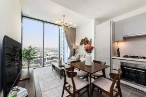 Stylish 1BR Sobha The Crest Pool & City View