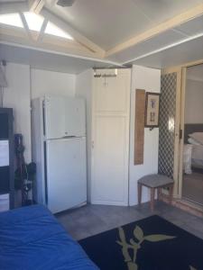 Short Stay retreat Behn Cove