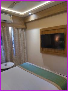 Hotel Coravya 7 Sea Premium Suites- Rooftop Sea View- Parking & Restaurant Facilities - Fully Air Conditioning room- A Top Rated Hotel