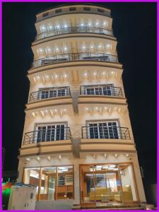 Hotel Coravya 7 Sea Premium Suites- Rooftop Sea View- Parking & Restaurant Facilities - Fully Air Conditioning room- A Top Rated Hotel