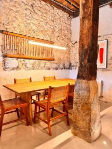 Casa de Piedra y Lombera