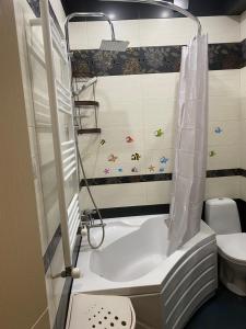 Modern Apartment with Balcony & WiFi