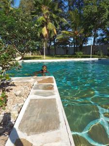 Escape to paradise, Malindi Beachfront villa for families