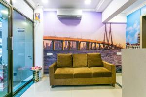 Avinya Hotels
