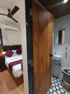 Hotel Sai Palace- Near Tata Memorial Hospital