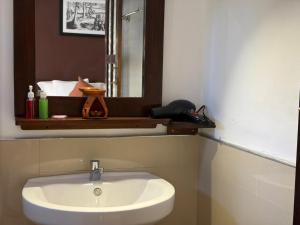 Sun Up Hiriketiya Dickwella