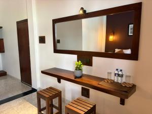 Sun Up Hiriketiya Dickwella