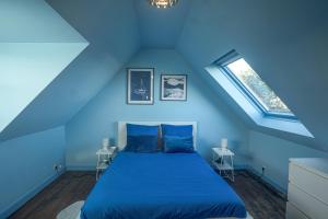 Charmante maison bretonne Vue imprenable sur la mer Jardin et grand terrain 10min de la plage à pied