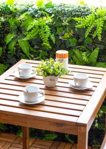 Elegance - 2 bedrooms with Pool - 5 min Airport