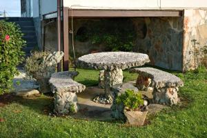 Chalet con piscina, jacuzzi y vistas al mar, a 5 min del puerto de Cudillero