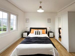 Chalet con piscina, jacuzzi y vistas al mar, a 5 min del puerto de Cudillero