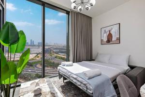 Bright 1BR in Sobha Crest B Stunning Views & Pool