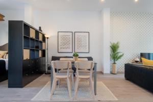 Panther Home Aladro IV