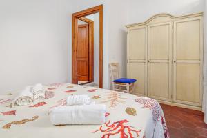 Casetta Rustica sul Mare - Appartamenti Cala Francese