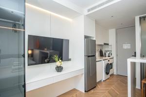 New Boutique Studio, Near the Sea