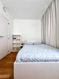 Lovely & Cozy Studio Just 50m from Grand Place BX for 4 people with balcony