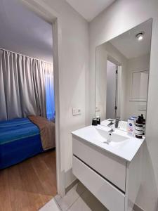 Lovely & Cozy Studio Just 50m from Grand Place BX for 4 people with balcony