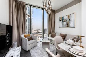 Elegant 1BR Sobha Crest City Views