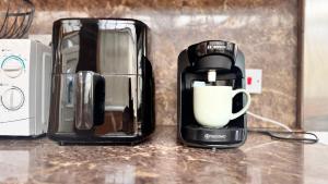 Spacious house in Hamilton with free parking & WiFi