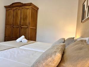 ChicFlat Rural Bañuelos (Exteriores y piscina)