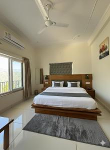 Vistaar Hotels & Resorts