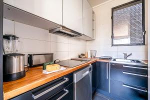 Elegant Apartment Paris 16th - Near the Seine